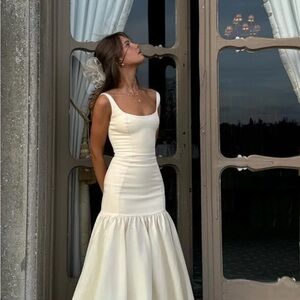 Commense Cream Maxi Dress